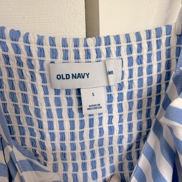 Women’s striped dress - Old Navy - NWOT -S - Picture 2 of 2